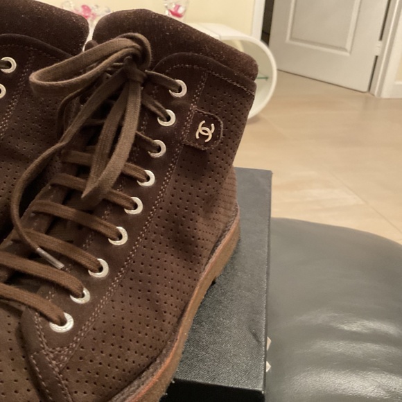 Authentic Chanel Suede Lace Up Booties CC Logo size 10.5 fits size 9 US. - Picture 3 of 7
